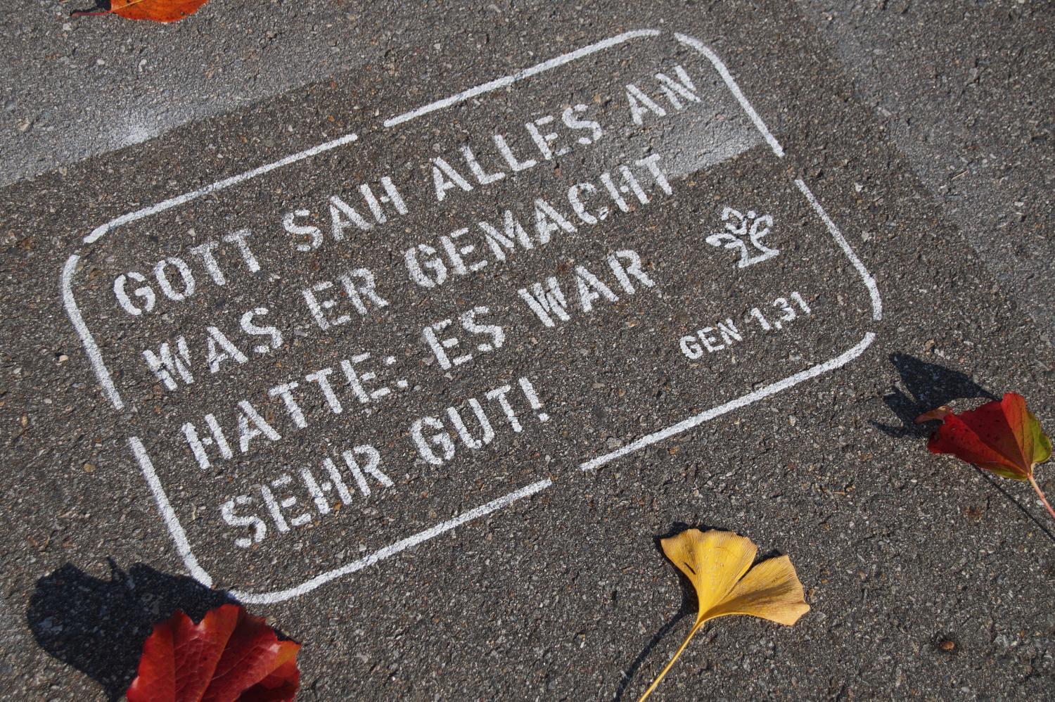 bibel-graffiti_02_1_by_rudi_berzl_pfarrbriefservice